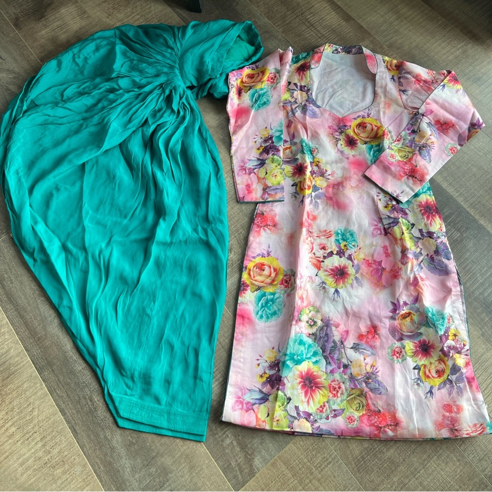 Indian Pakistani salwar kameez two pieces